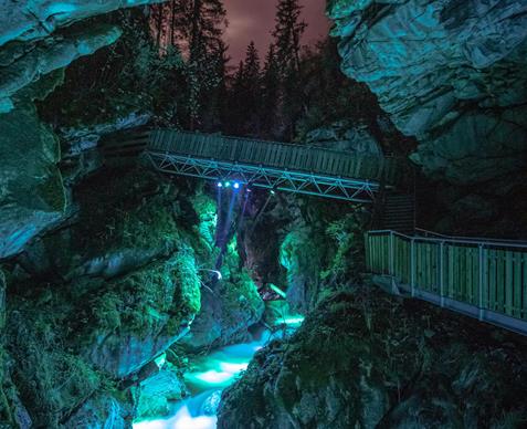 01-gilfenklamm-magic-light-guus-reinartz